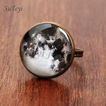 SUTEYI Fashion Galaxy Star Moon Glass Cabochon Ring Silver